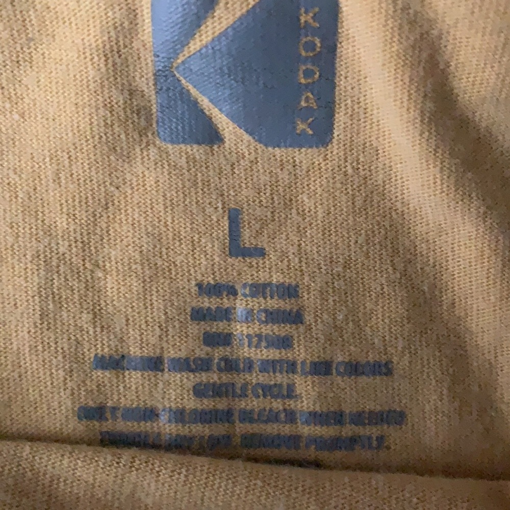 Crop top - Picture 2 of 2
